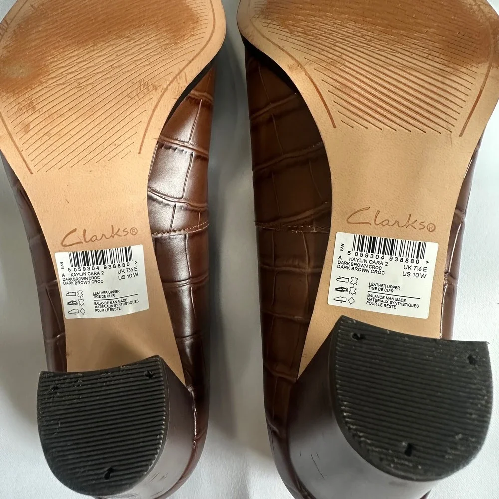 Clarks Kaylin Cara 2 Dark Brown Croc Embossed Leather Block Heel Pumps Size 10W